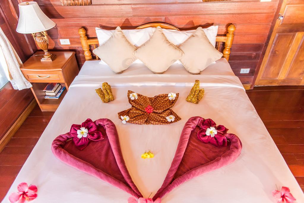 קו סמוי Laem Sila Resort מראה חיצוני תמונה