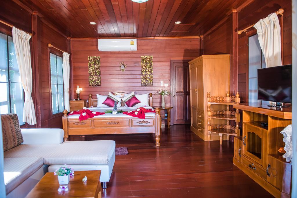 קו סמוי Laem Sila Resort מראה חיצוני תמונה