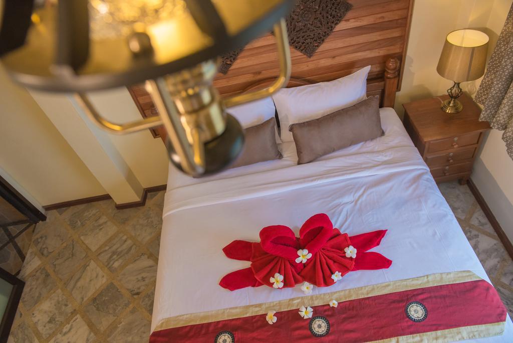 קו סמוי Laem Sila Resort מראה חיצוני תמונה